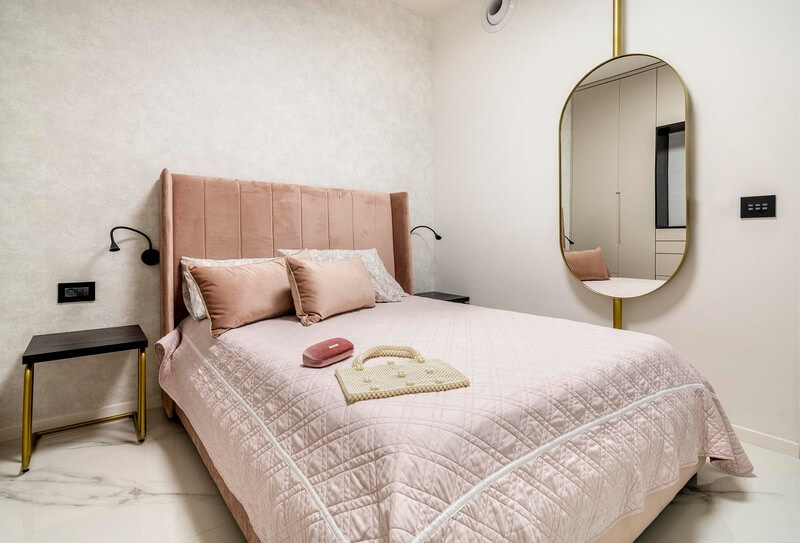 חדר שינה עם מפסקים חכמים מעוצבים